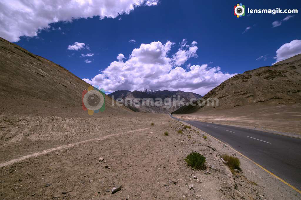 Leh magnetic hill