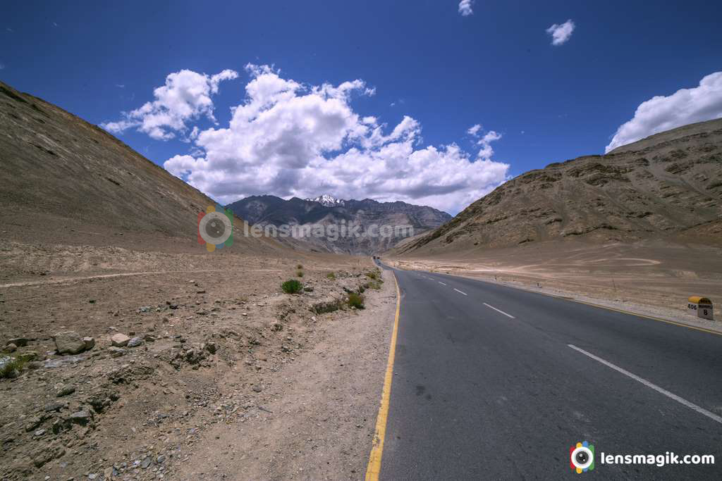 Magnetic hill leh