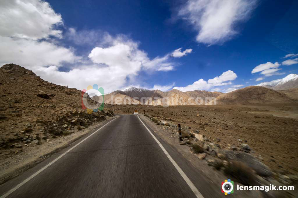 Changla Pass road